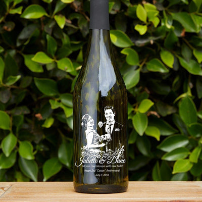 Personalized Etched white wine- Upload your Photo for an any occasion gift